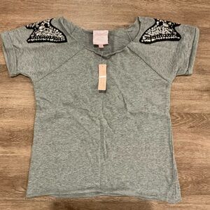 Cute top with jewels and sequins